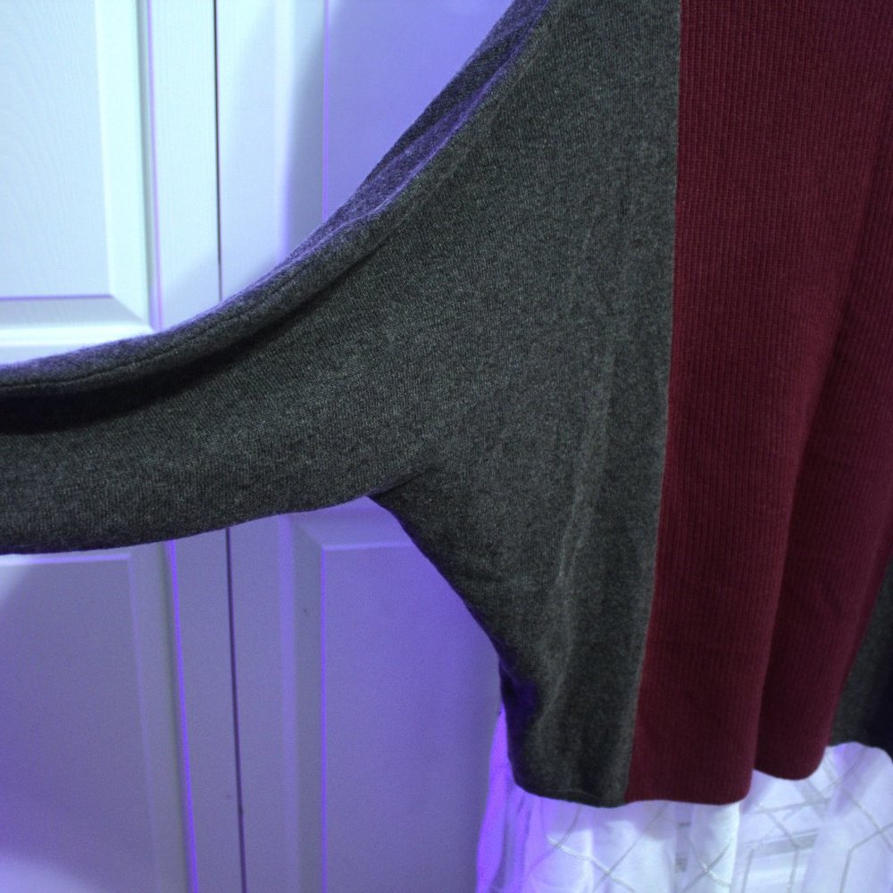 Garnet Hill | Gray & Sangria Cashmere Sweater - Picture 3 of 8